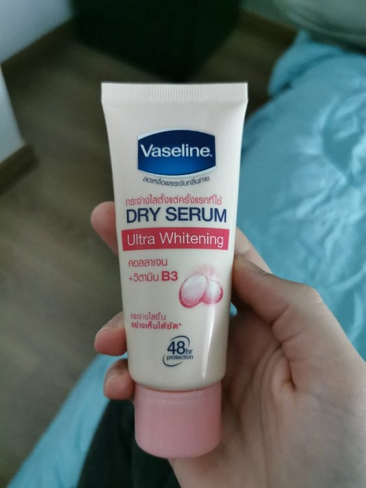 Vaseline Dry Ultra Whitening Serum 45ml.