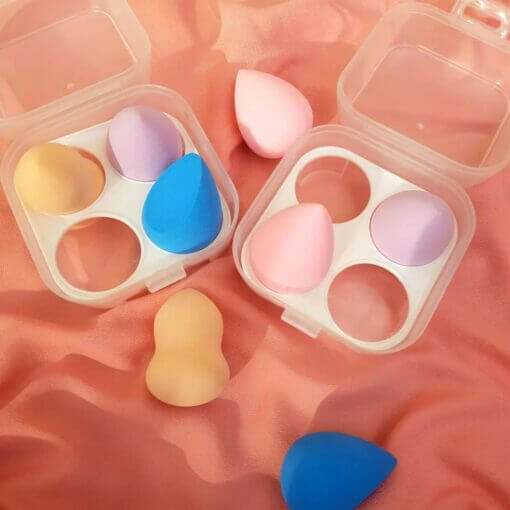 Pack of 4 Beauty Blenders Sponge Powder Puff With Storage Box-Multicolors